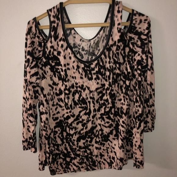 BEAUTIFUL Women’s Blouses (New & brand names) - Picture 10 of 10